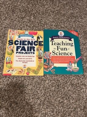 Kids Science Book Set of 2 Autographed Books by Janice VanCleave
